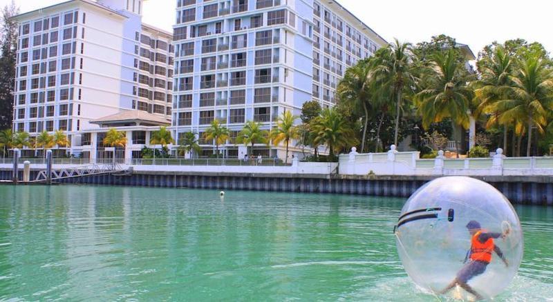 Отель Avillion Admiral Cove Порт-Диксон Экстерьер фото